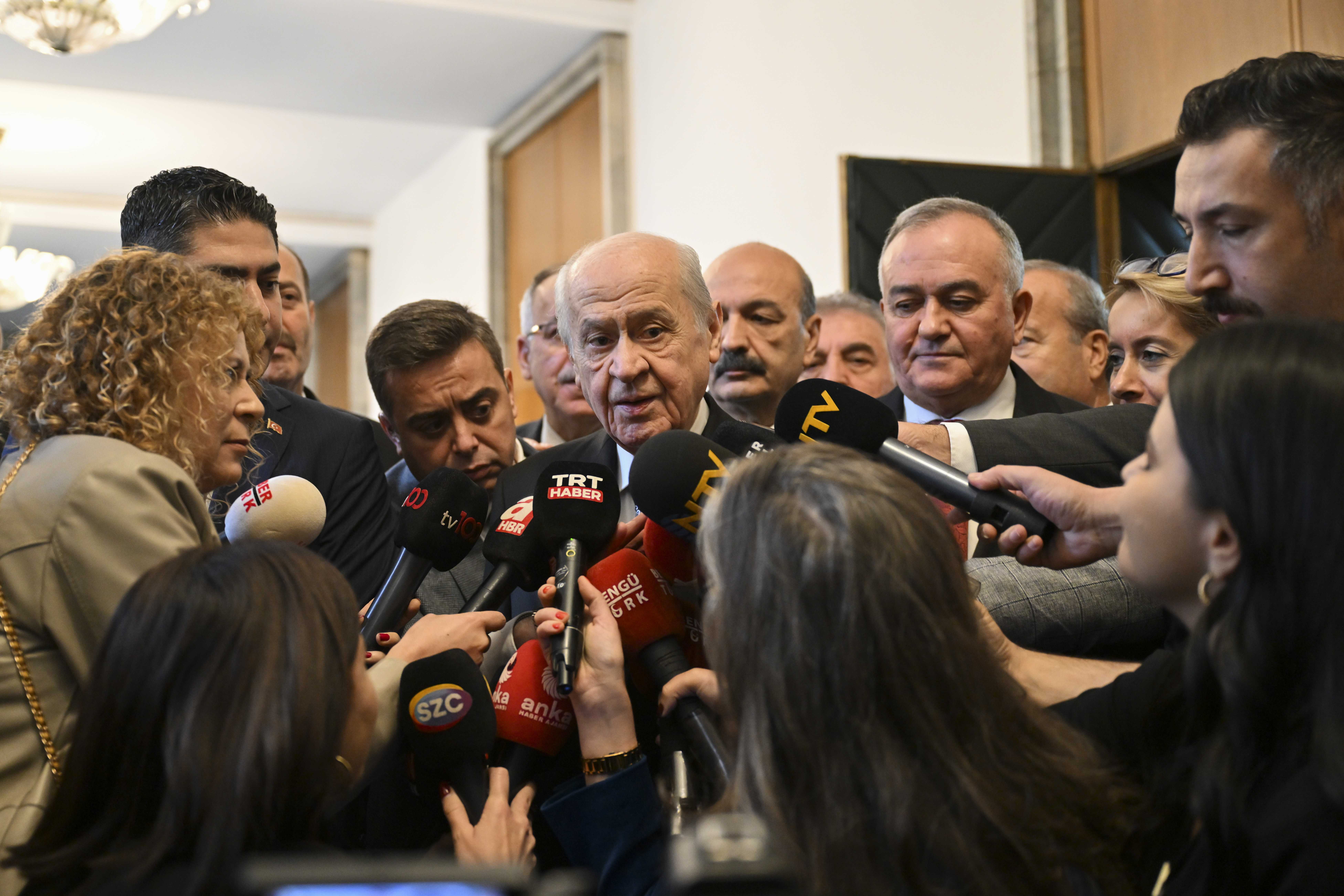 Bahçeli'den AYM'ye Sert Eleştiriler: "Kapatılmalı ya da Yeniden Yapılandırılmalı" 4 AA 20231114 32869227 32869225 MHP TBMM GRUP TOPLANTISI