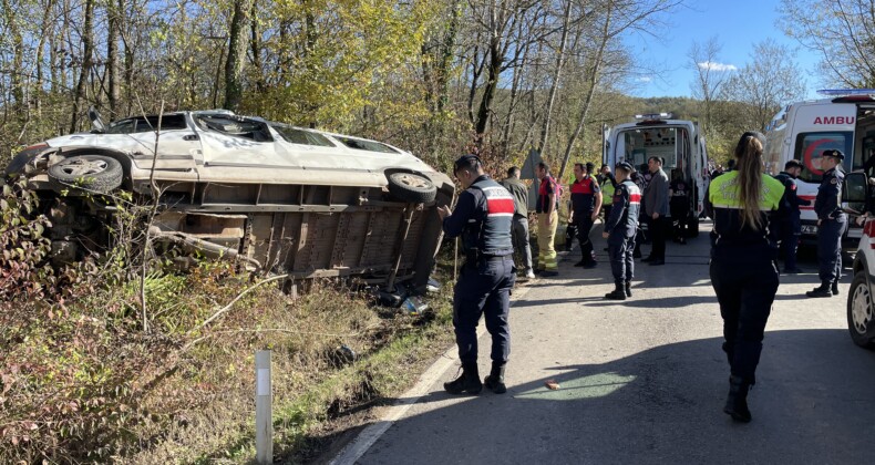 Bartın’da Minibüs Kazası: 3’ü Ağır 11 Yaralı
