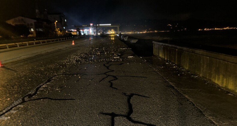 Giresun’da Fırtına Nedeniyle Sahil Yolunda Dev Çatlaklar