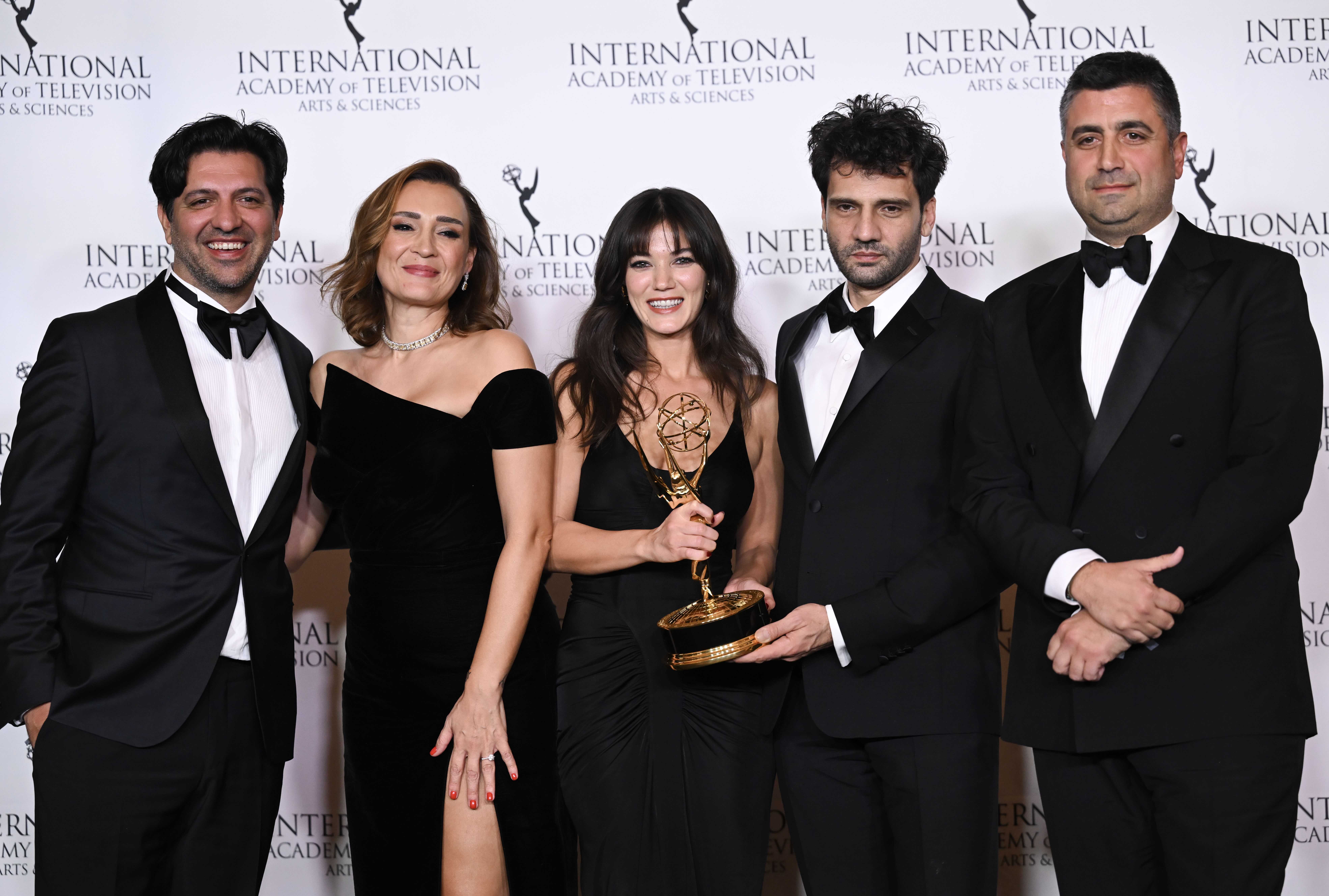 "Yargı" Dizisi Uluslararası Emmy Ödülü'nü Kazandı 1 AA 20231121 32977446 32977420 YARGI DIZISINE ULUSLARARASI EMMY ODULU