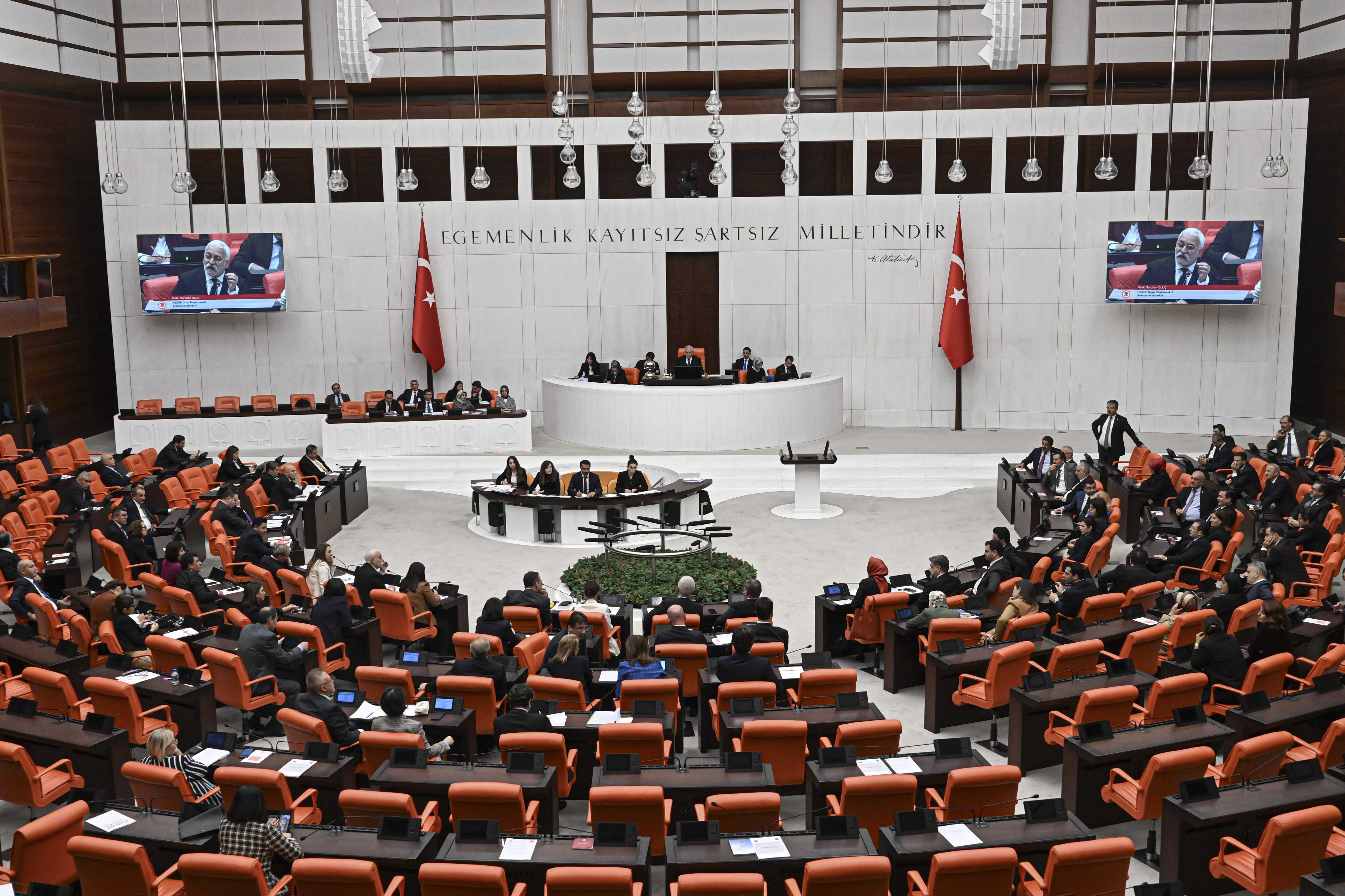 Türk Askerinin Libya Görev Süresi 2 Yıl Uzatıldı: TBMM'den Tezkere Onayı 1 AA 20231122 32995326 32995323 TBMM GENEL KURULU