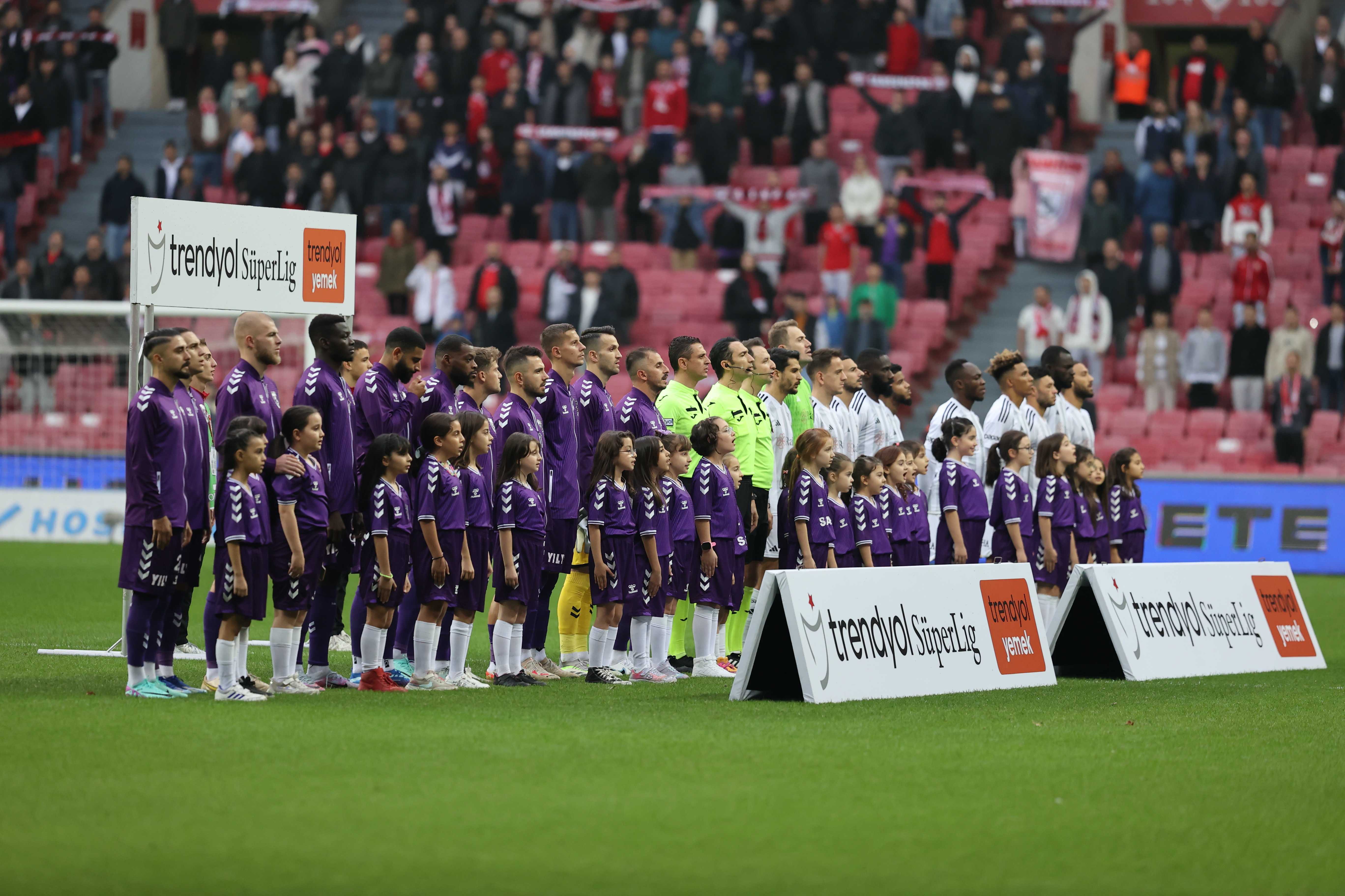 AA 20231126 33030039 33030037 YILPORT SAMSUNSPOR BESIKTAS