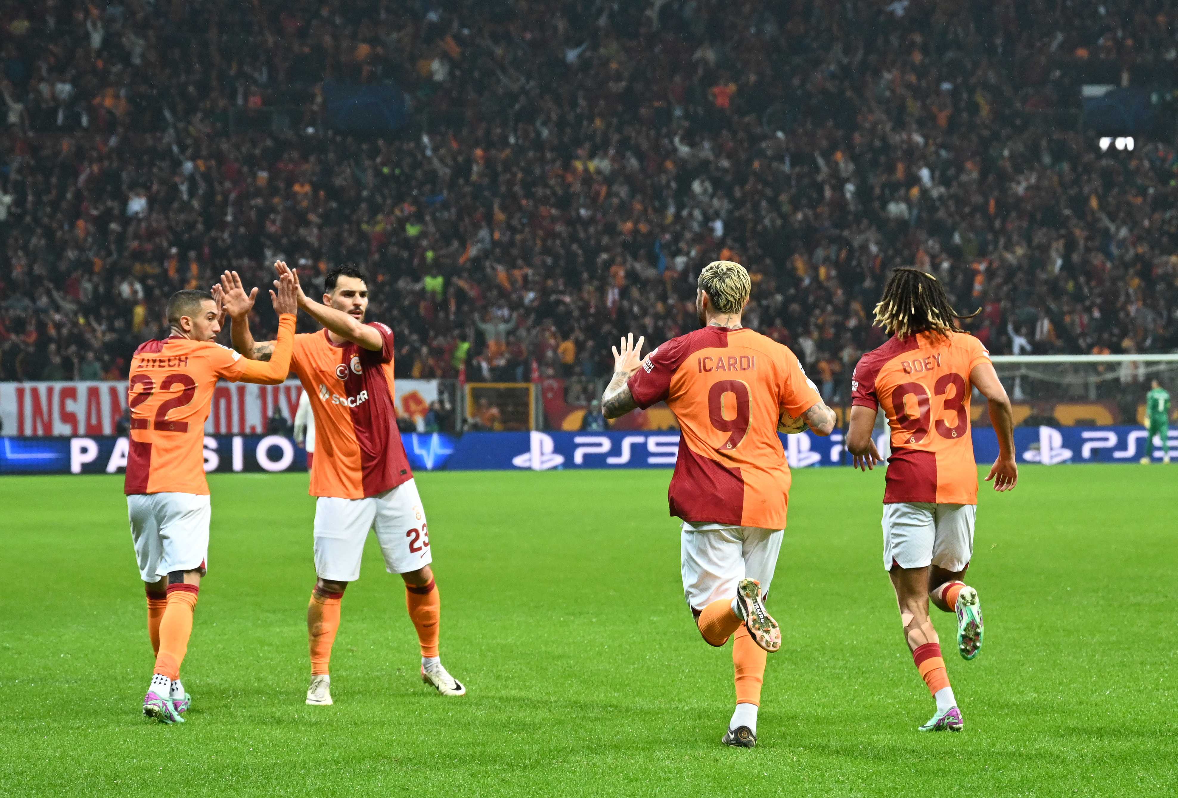 Galatasaray'dan Müthiş Geri Dönüş! 2 AA 20231129 33061032 33061027 GALATASARAY MANCHESTER UNITED