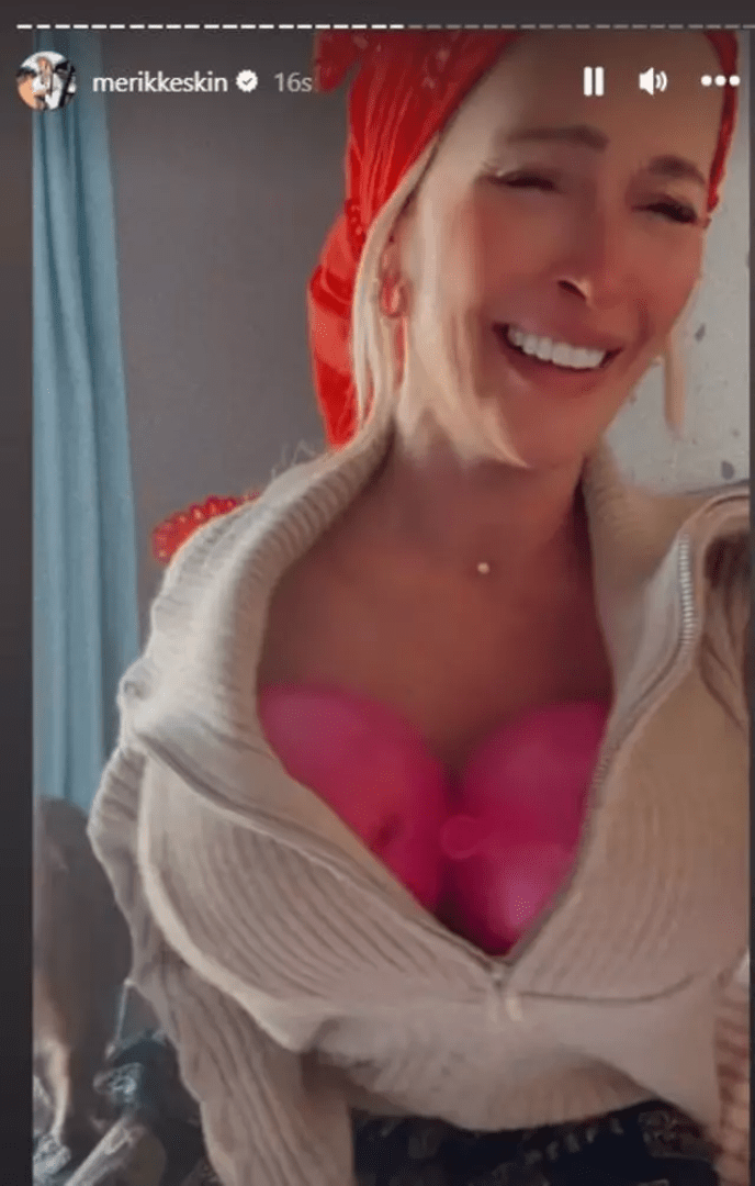 TikTok'ta 'Laz Kızı' Göğüslerini Açınca Olay Oldu! 7 Ekran goruntusu 2023 11 22 204405
