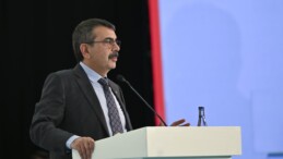 Bakan Tekin’den Müfredat Açıklaması! Yeni Lise Geliyor
