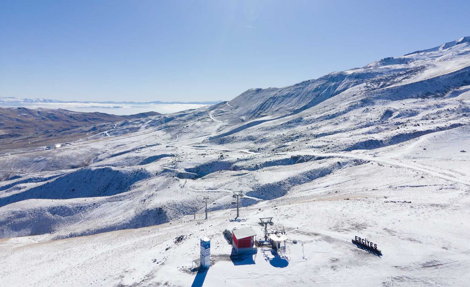 Erciyes Dağı'nda Kar Sürprizi 2 erciyes dagina kar yagdi 1