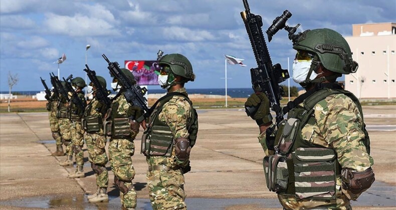Türk Askerinin Libya Görev Süresi 2 Yıl Uzatıldı: TBMM’den Tezkere Onayı