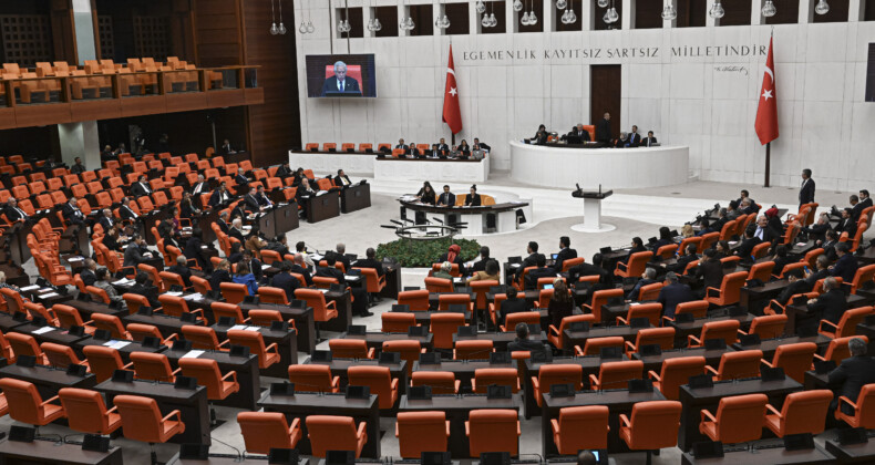 Emekliye İkramiye Düzenlemesi Genel Kurul’da Görüşülecek
