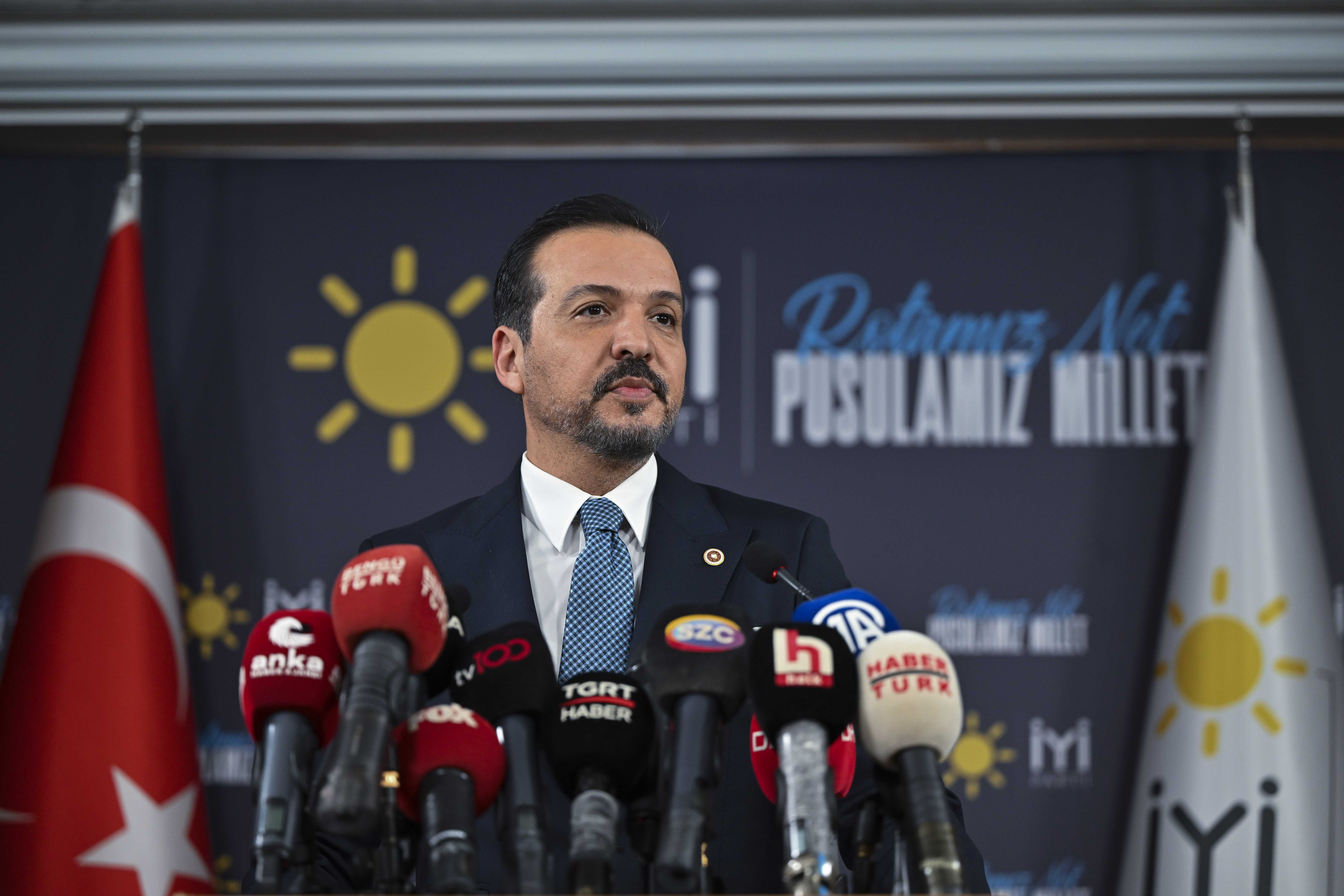 İYİ Parti, CHP'nin Yerel Seçim İş Birliği Teklifine Rest! 3 AA 20231204 33102372 33102368 IYI PARTI SOZCUSU ZORLU BASIN TOPLANTISI DUZENLEDI