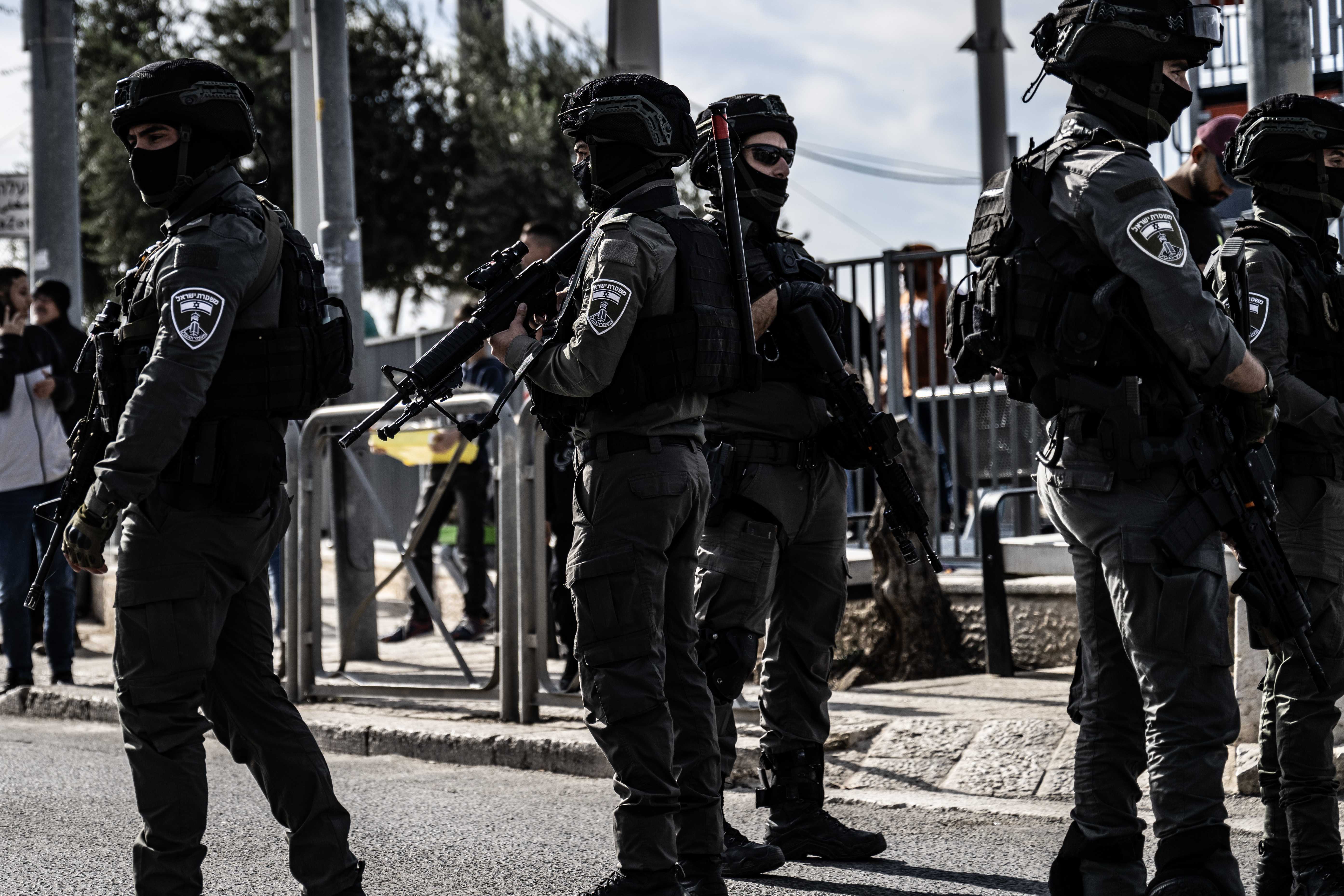 İsrail Güçleri Mescid-i Aksa'da Cuma Namazına 9 Haftadır Kısıtlıyor! 2 AA 20231208 33133648 33133643 MESCIDI AKSADA ISRAIL KISITLAMASI DEVAM EDIYOR