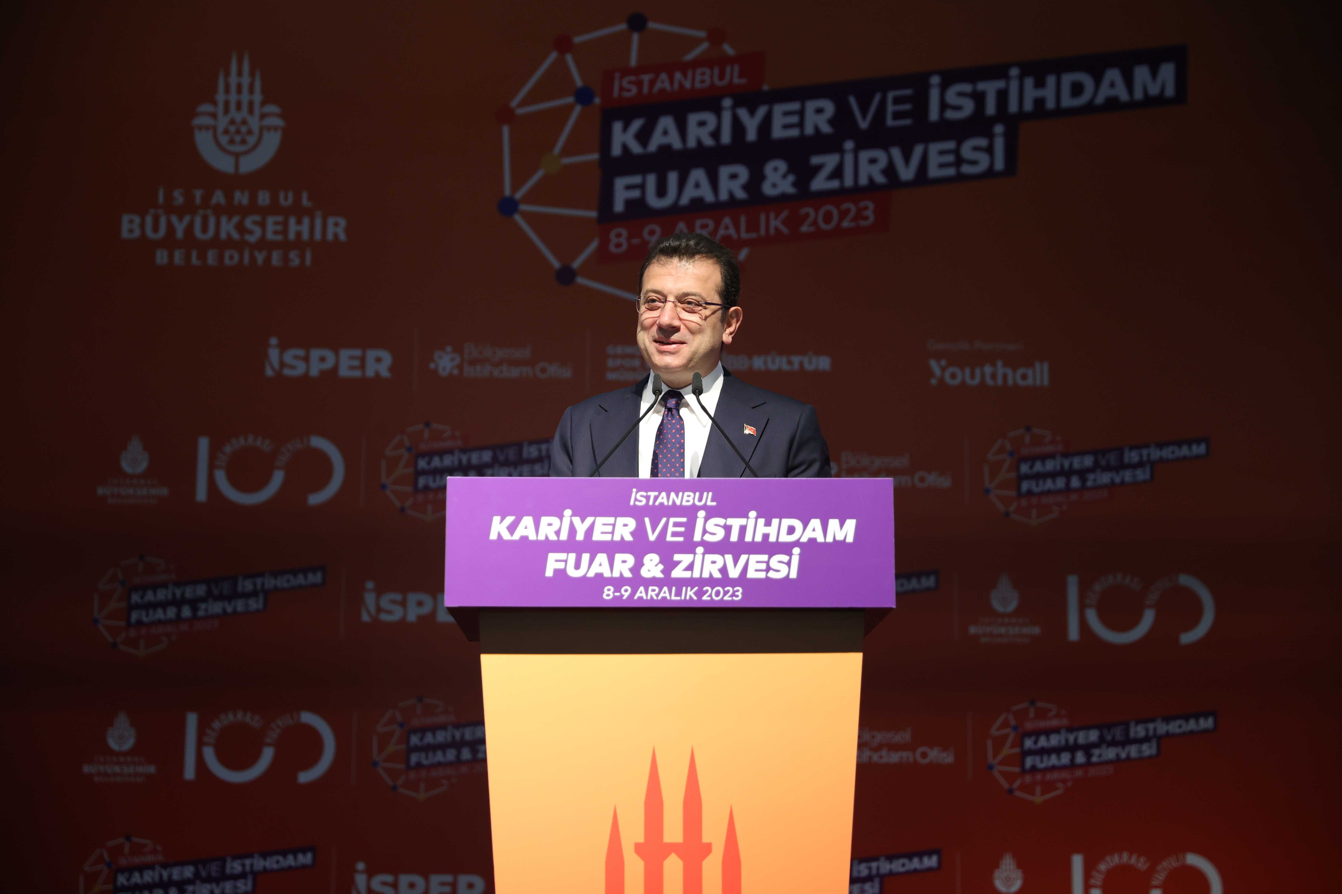 İBB Başkanı İmamoğlu'dan Akşener'in Eleştirilerine Tepki! 1 AA 20231208 33134247 33134245 IBB BASKANI IMAMOGLU GAZETECILERIN SORULARINI YANITLADI