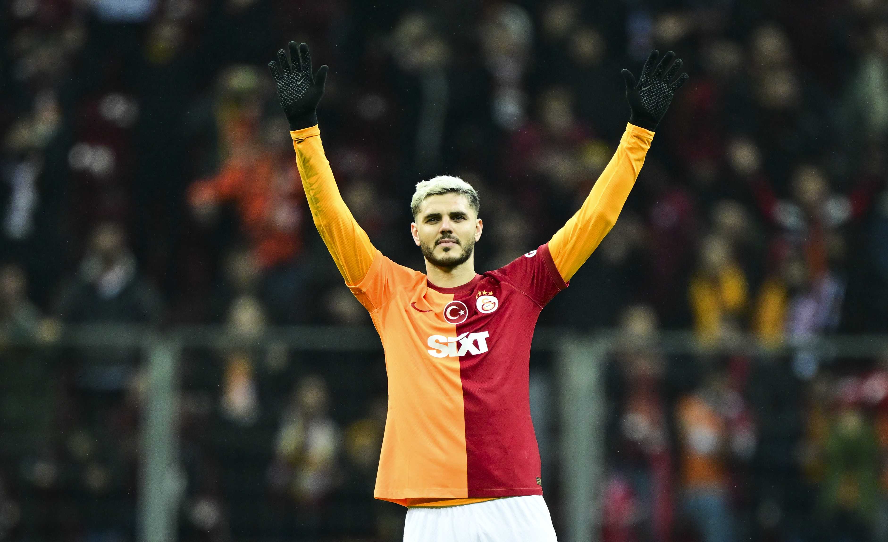 Derbide Golcülerin Kapışması: Dzeko ve Icardi Sahne Alıyor 4 AA 20231208 33137562 33137559 GALATASARAY YUKATEL ADANA DEMIRSPOR