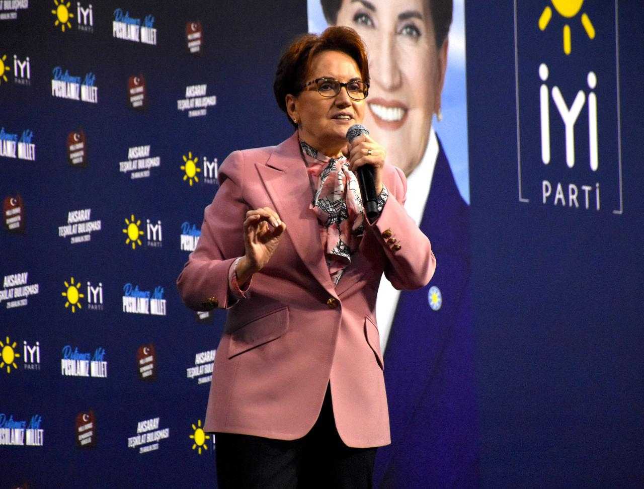 Akşener: İYİ Parti'ye Uzanan Elleri Parça Parça Edeceğim 2 aksener iyi partiye uzanan elleri parca parca edecegim 2 sJRCVLfe