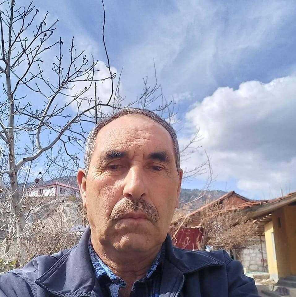 Denizli'de Miras Kavgası: Taş ve Sopalarla Öldürüldü 1 denizlide miras cinayeti tas ve sopalarla olduruldu 1 l2NFZ3wX