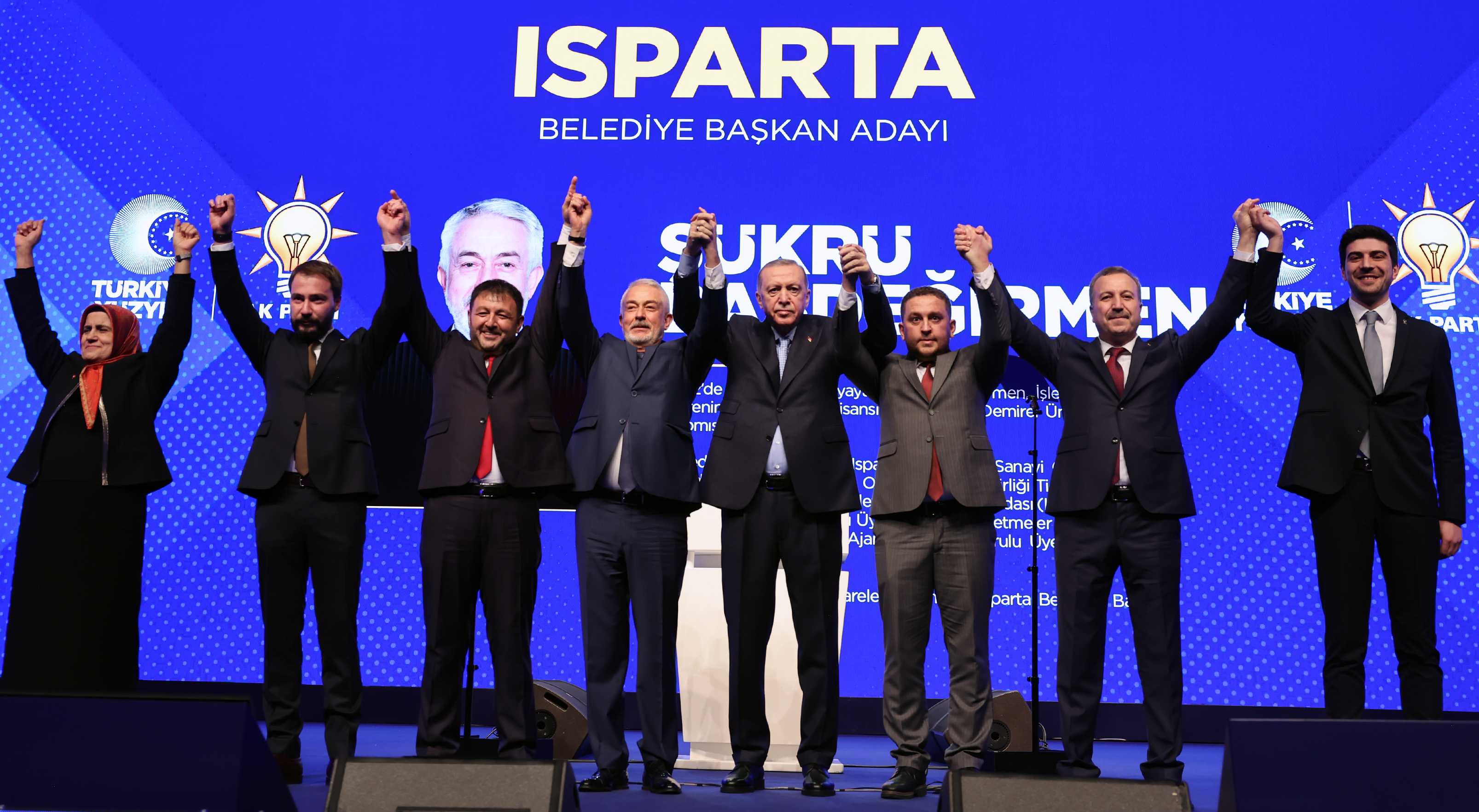 AA 20240107 33377646 33377641 AK PARTI ADAY TANITIM TOPLANTISI