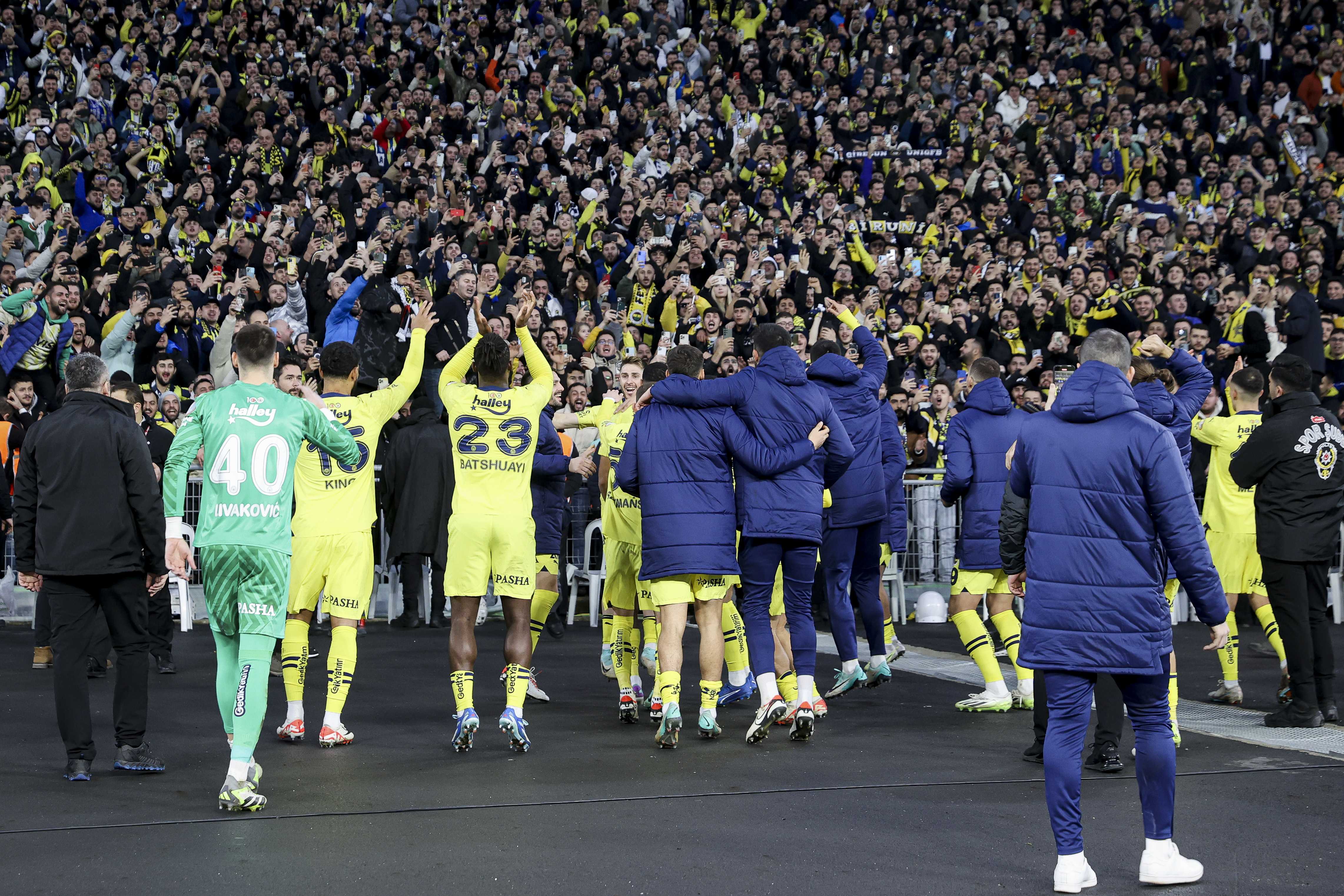 Fenerbahçe, İstanbulspor'u 5-1 Yendi: Cengiz Ünder Sahada Parladı 4 AA 20240107 33379325 33379320 ISTANBULSPOR FENERBAHCE
