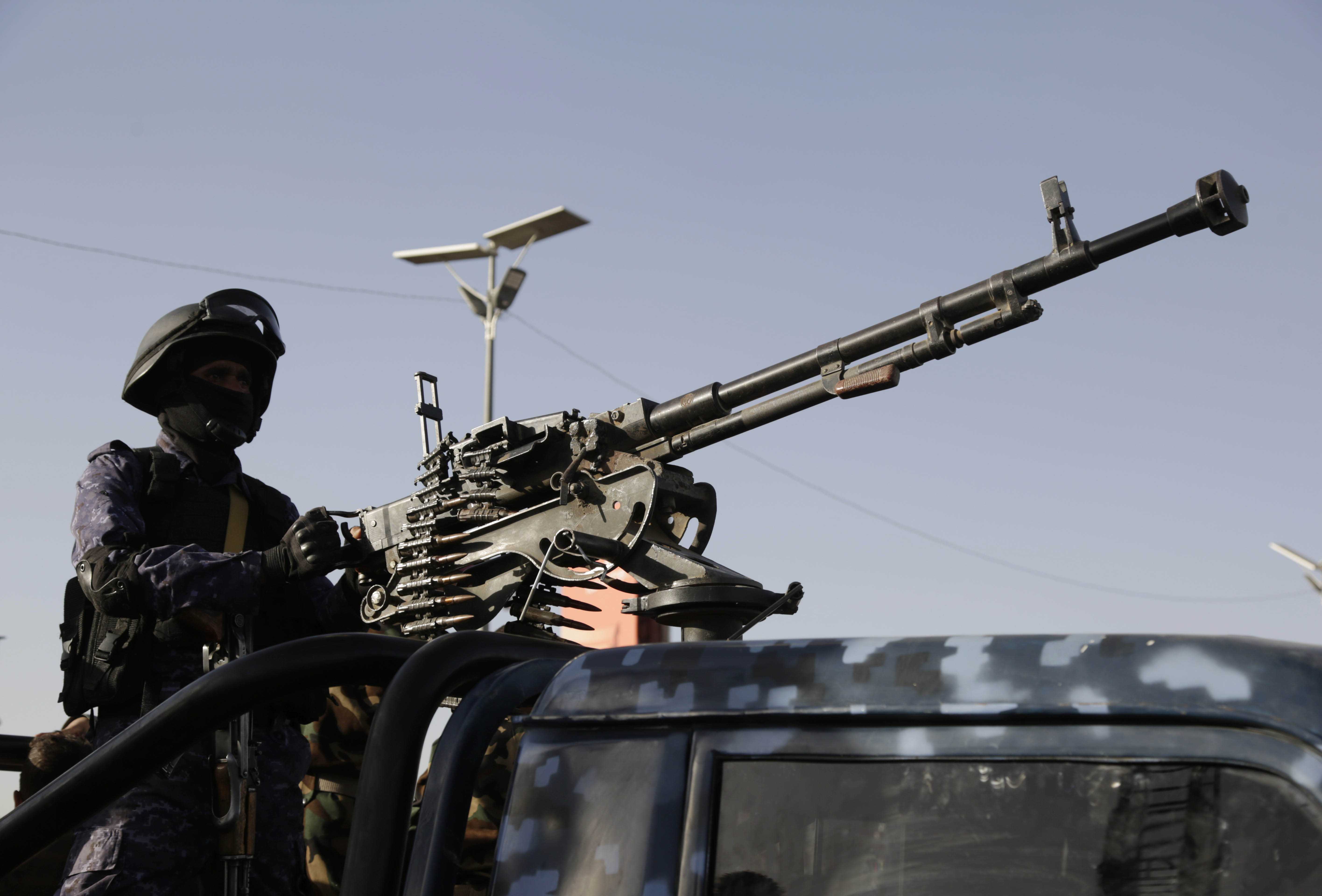 Yemen'de Yüz Binlerce Kişi ABD'ye Meydan Okudu 2 AA 20240112 33423732 33423716 YEMENLILER ABD VE INGILTEREYI PROTESTO AMACIYLA MILYONLUK GOSTERI DUZENLEDI