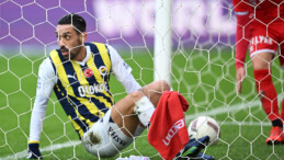 Fenerbahçe, Samsunspor ile Berabere Kaldı! Dzeko’dan İsmail Kartal’a Tepki!