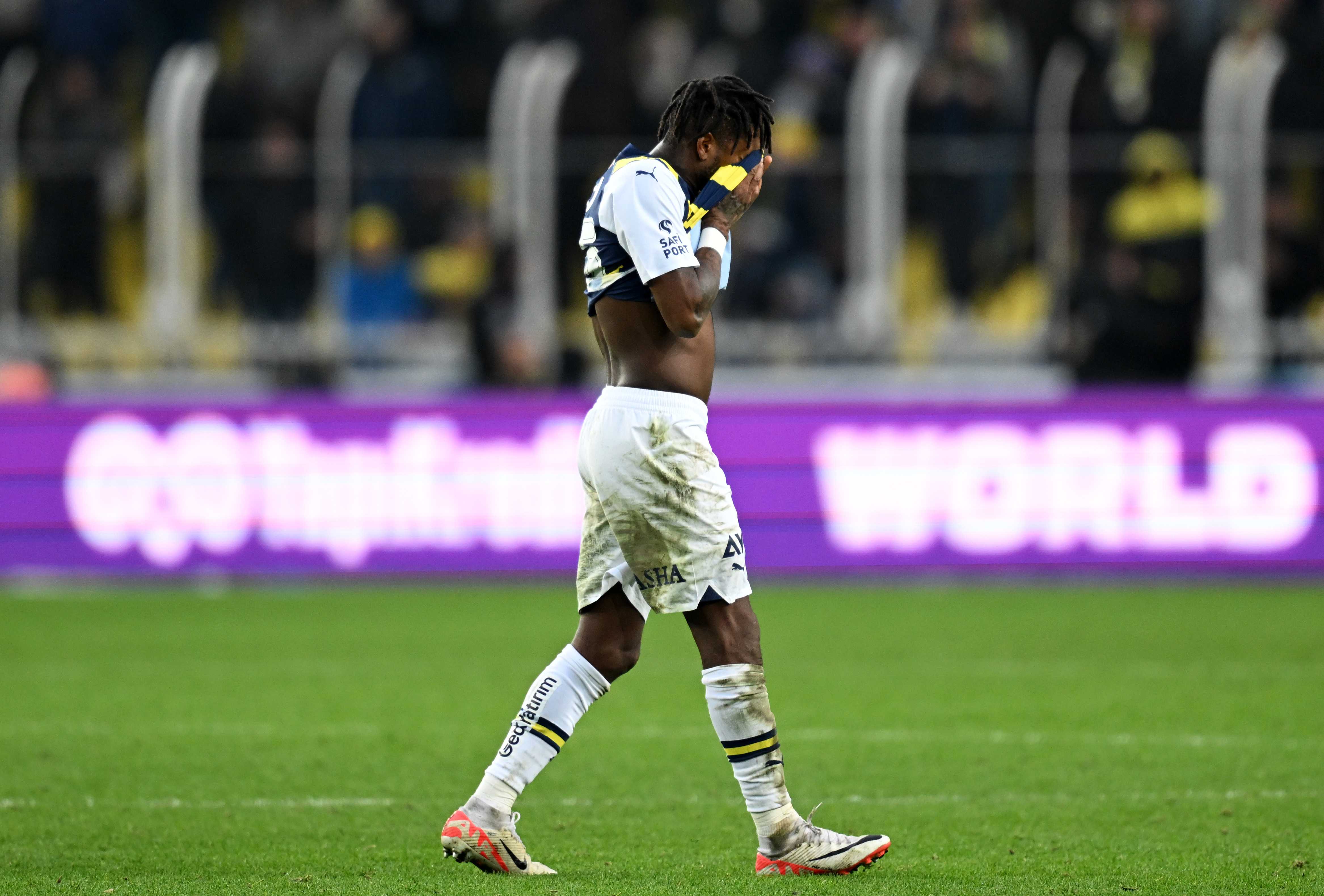 Fenerbahçe'de Fred Şoku! Yırtık Var 1 AA 20240121 33495233 33495215 FENERBAHCE YILPORT SAMSUNSPOR