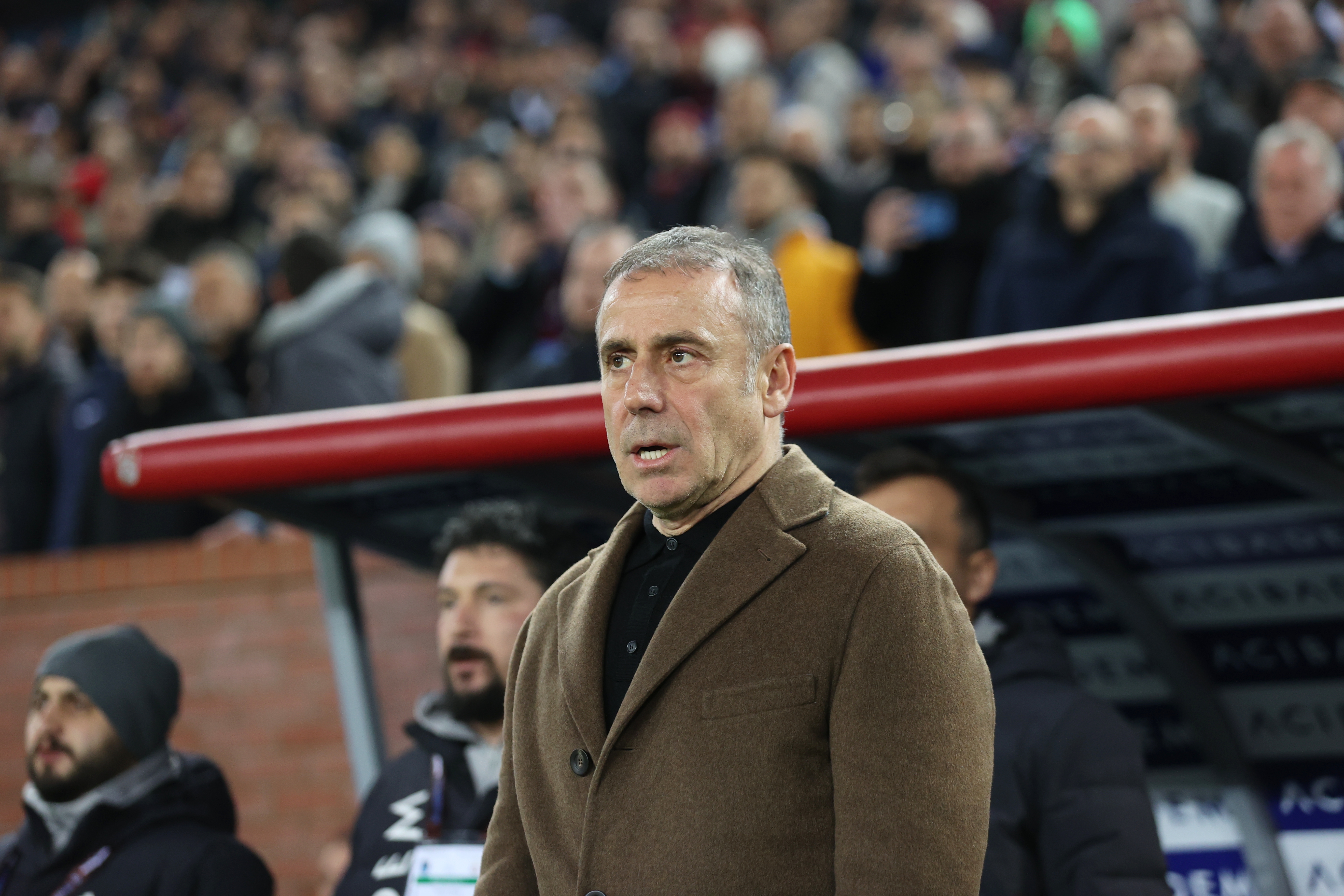 Trabzonspor'da Abdullah Avcı Ağır Mağlubiyet Sonrası Konuştu! 2 AA 20240121 33495993 33495989 TRABZONSPOR GALATASARAY