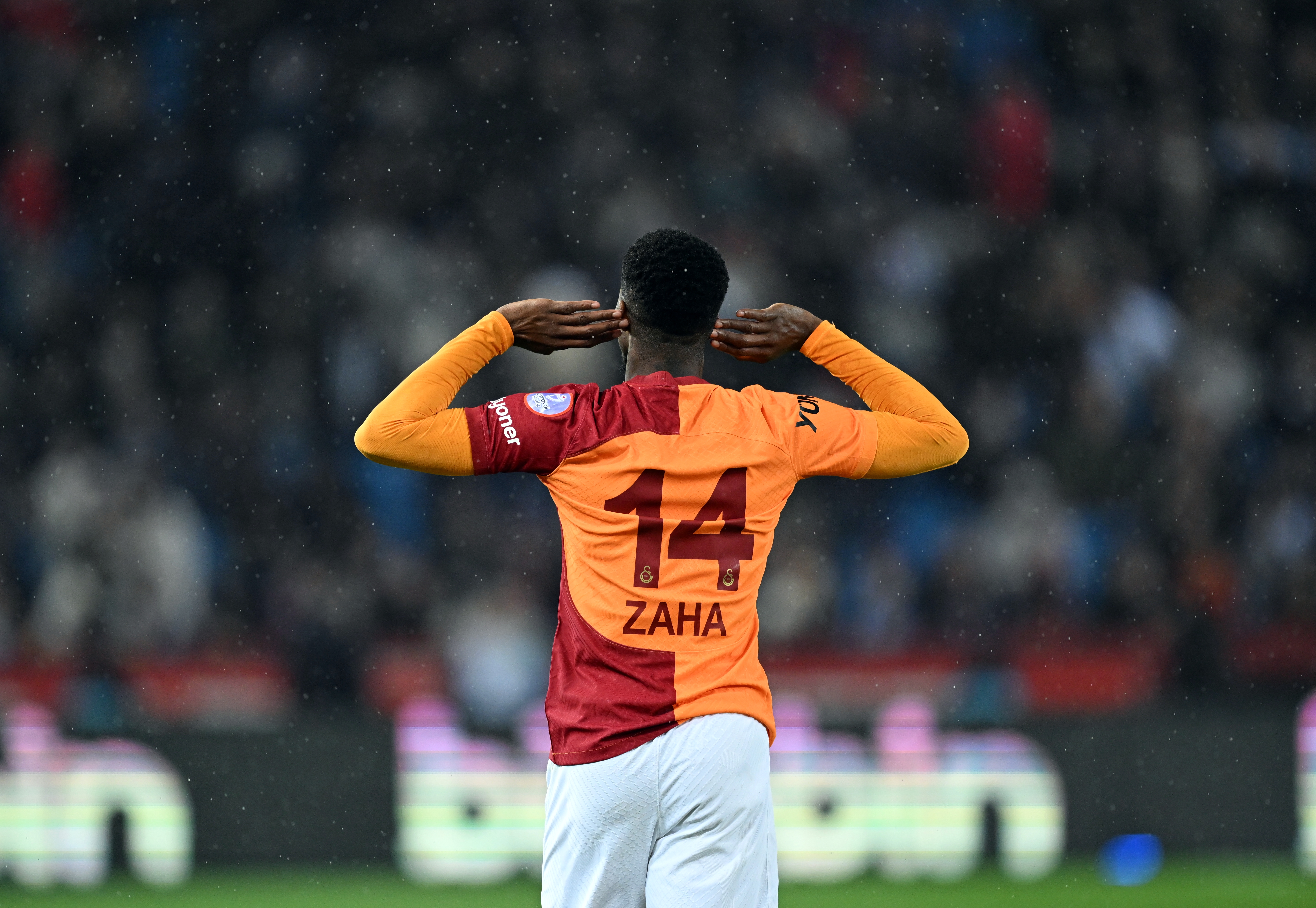 Galatasaray, Trabzon'da Fırtına Gibi Esti! 1-5 9 AA 20240121 33496719 33496717 TRABZONSPOR GALATASARAY