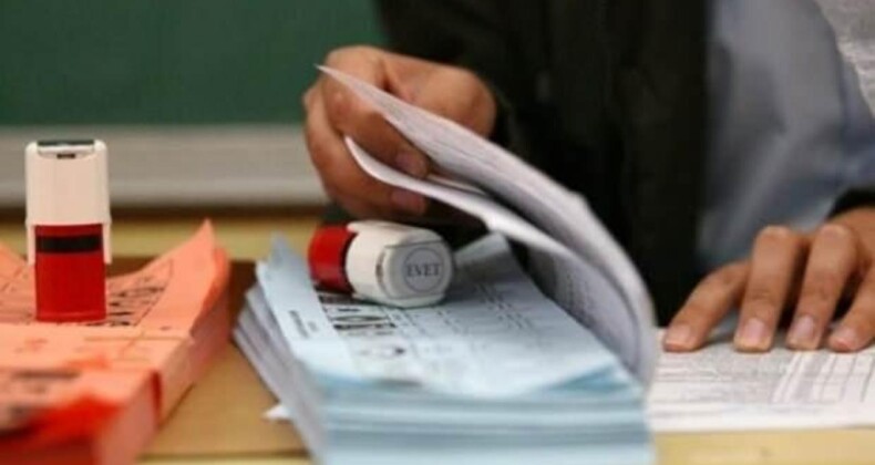 AYM’den 3 Siyasi Parti Hakkında Kapatma Kararı