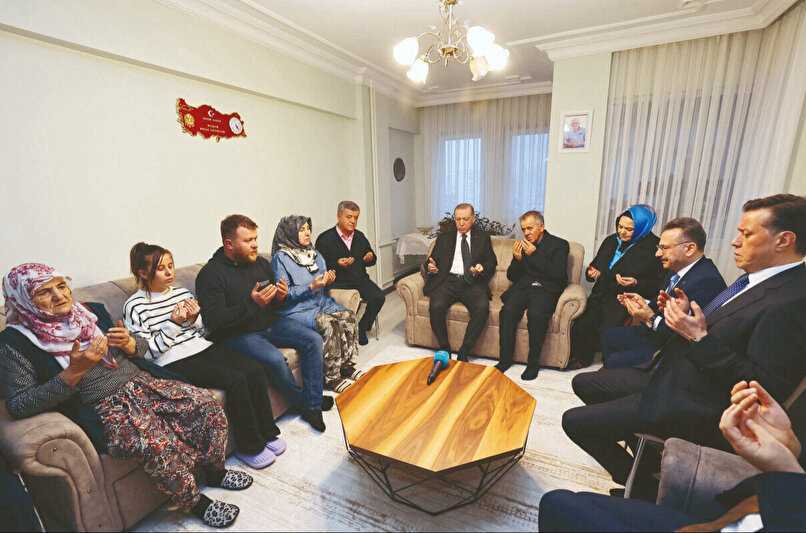 Bay Kemal'in Derdi Yine Başkan Olmak 1 bay kemalin derdi yine baskan olmak 0 jw4m2YSa