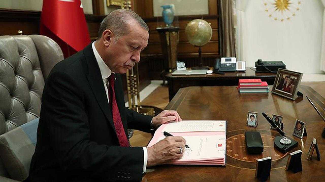 Erdoğan İmzaladı! Danıştay Üyesi Yılmaz Akçil AYM Üyeliğine Atandı 1 erdogan imzaladi danistay uyesi yilmaz akcil aym uyeligine atandi 1 WfLvRpg3