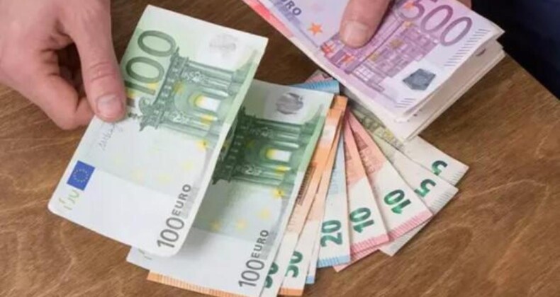 Kosova’dan Tamamen Euro’ya Geçme Kararı