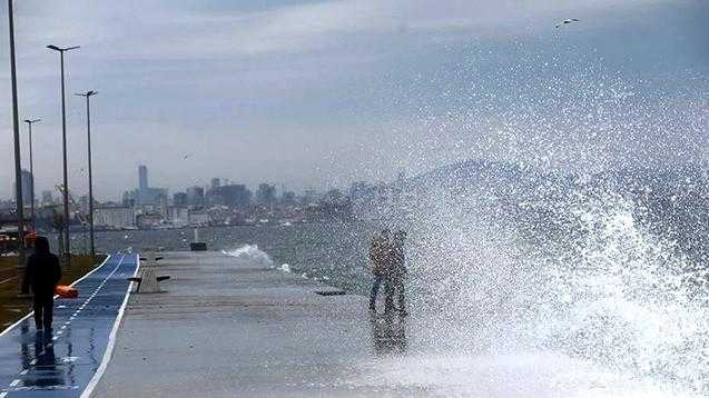 Meteoroloji Uyarı Üstüne Uyarı! İstanbul'a İkinci Ve Üçüncü Kar Yağışı Geliyor! 3 meteoroloji pes pese uyardi istanbula ikinci ve ucuncu kar yagisi geliyor tarih verildi 3 OjVrqQfR