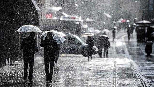 Meteoroloji Uyarı Üstüne Uyarı! İstanbul'a İkinci Ve Üçüncü Kar Yağışı Geliyor! 5 meteoroloji pes pese uyardi istanbula ikinci ve ucuncu kar yagisi geliyor tarih verildi 5 39Hz6fqh