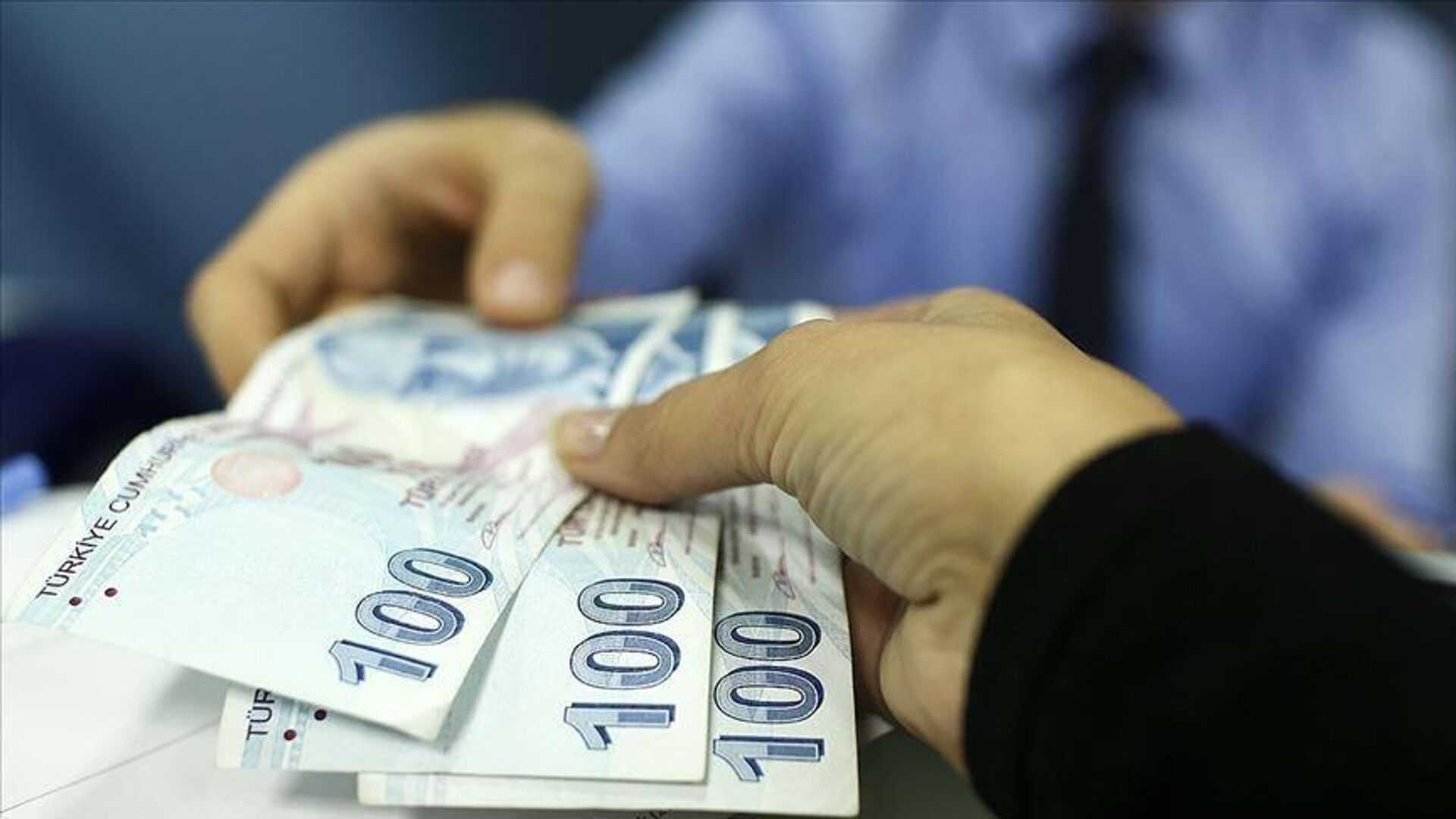 Bankalar Emekli Maaş Promosyon Yarışana Girdi: 15 Bin TL'ye Varan Promosyonlar! 4 para anne 1