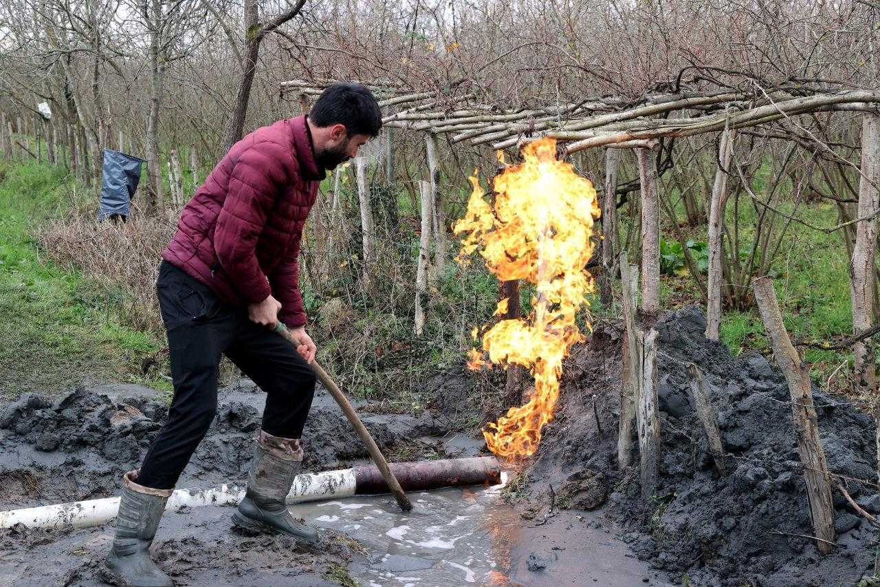 Samsun'da Sulama için Yapılan Sondajdan Yanıcı Gaz Çıktı 2 samsunda sulama icin yapilan sondajdan yanici gaz cikti 2