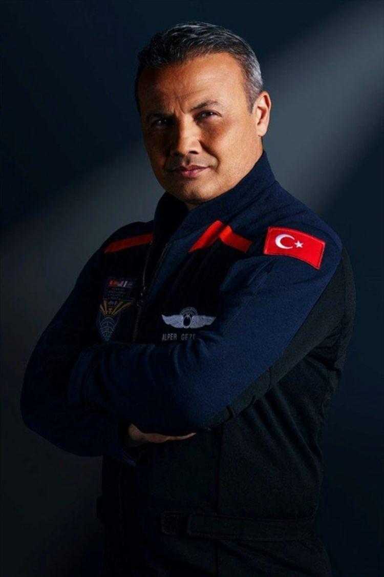 Uzayda 14 Gün Nasıl Geçecek? Alper Gezeravcı'ya Bilimsel Görev 4 uzayda 14 gun nasil gecece alper gezeravciya bilimsel gorev 4 Dv1RhI3V
