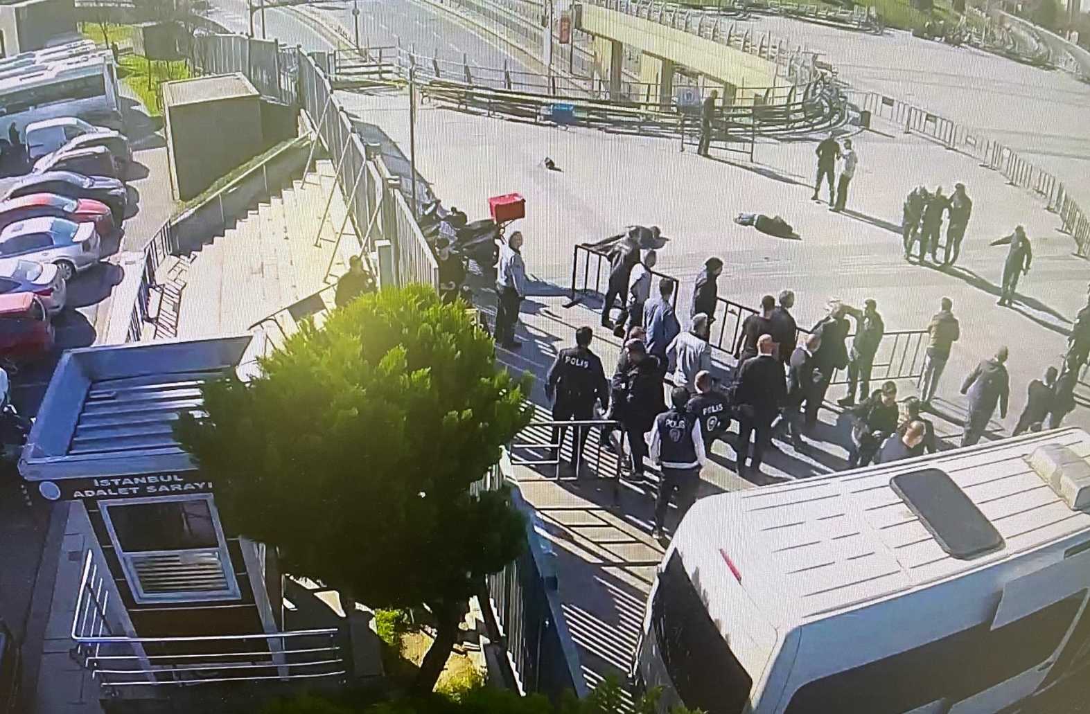 AA 20240206 33627379 33627377 ISTANBUL ADLIYESI ONUNDE SILAHLA ATES ACILDI