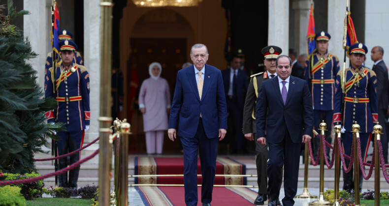 Erdoğan: Mısır’la Ticaret Hacmini 15 Milyar Dolara Çıkaracağız