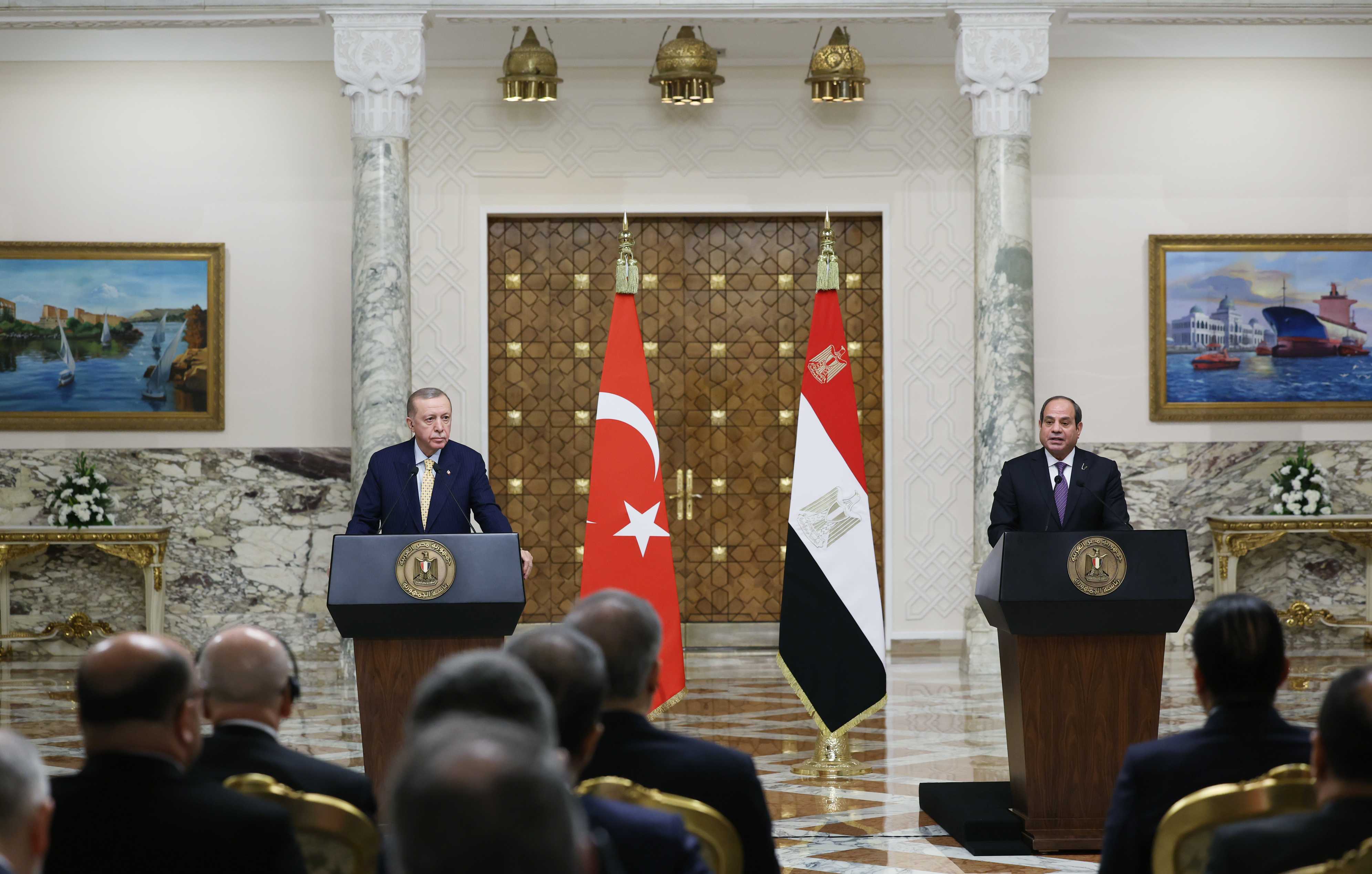Erdoğan: Mısır’la Ticaret Hacmini 15 Milyar Dolara Çıkaracağız 1 AA 20240214 33705108 33705102 CUMHURBASKANI ERDOGAN MISIR CUMHURBASKANI ESSISI ILE ORTAK BASIN TOPLANTISI DUZENLEDI