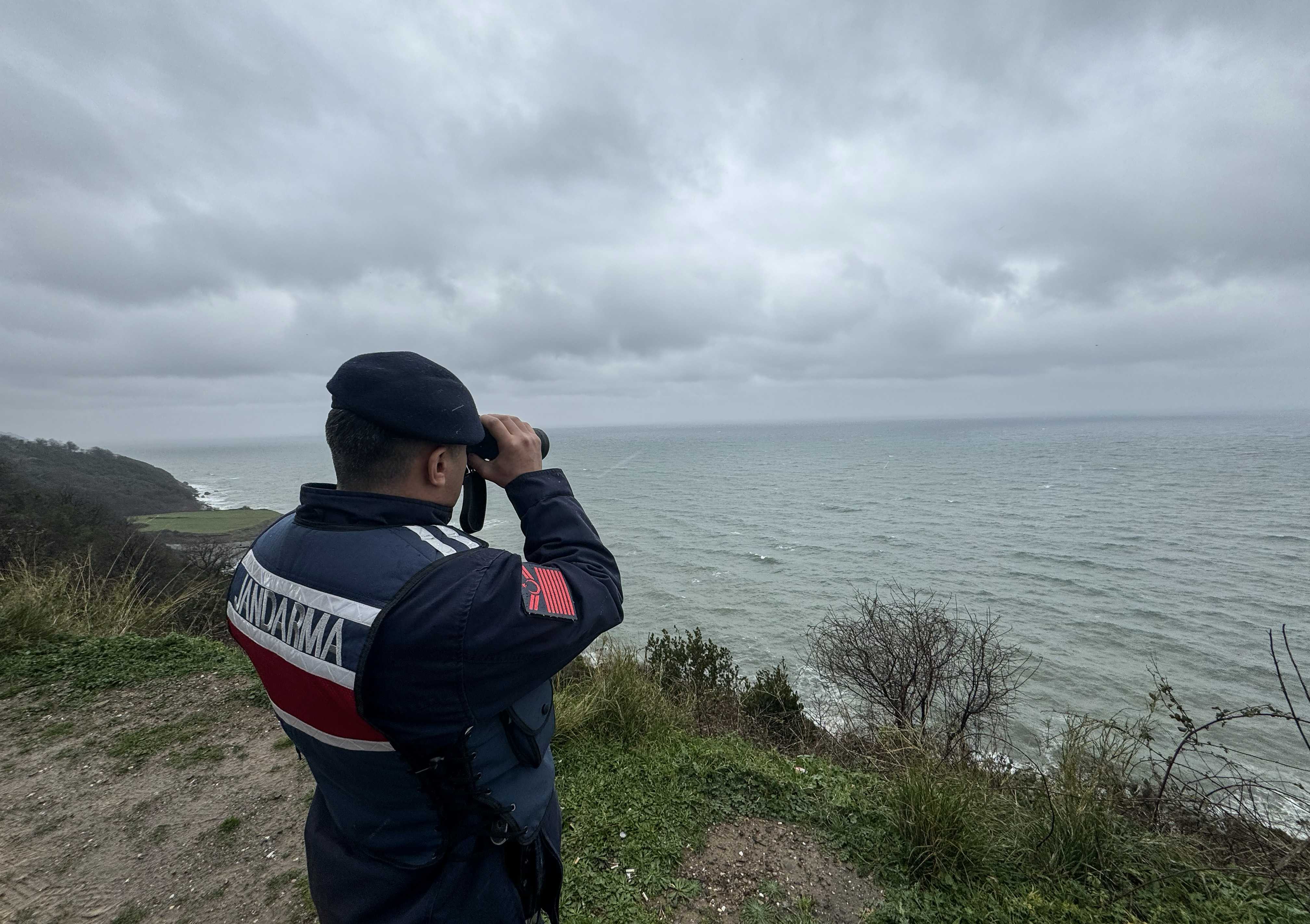 Marmara Denizi'nde Kargo Gemisi Battı: 6 Mürettebat İçin Kurtarma Operasyonu 3 AA 20240215 33710261 33710256 MARMARA DENIZINDE SU ALAN KARGO GEMISI ICIN KURTARMA CALISMALARI BASLADI