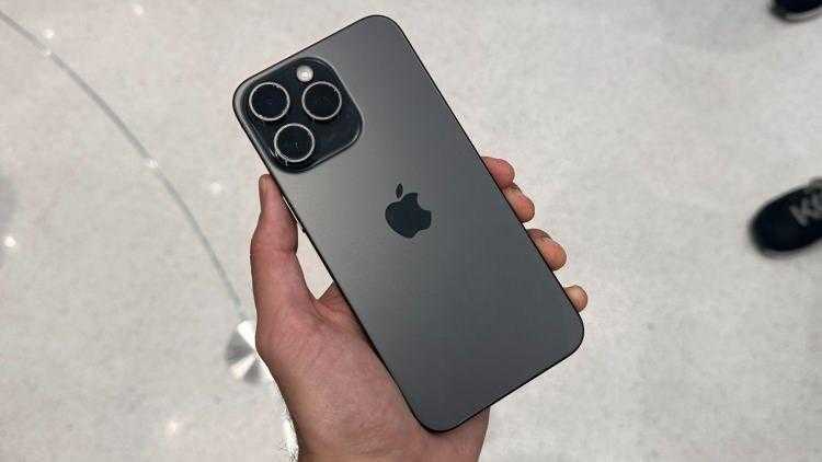 Apple Vision Pro için Bir Sonraki Adım Belli Oldu! 4 apple vision pro icin bir sonraki adim belli oldu 3 MwcZLgvh