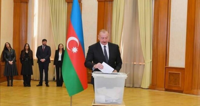 Azerbaycan Sandık Başında! Aliyev’den Rekor Oy
