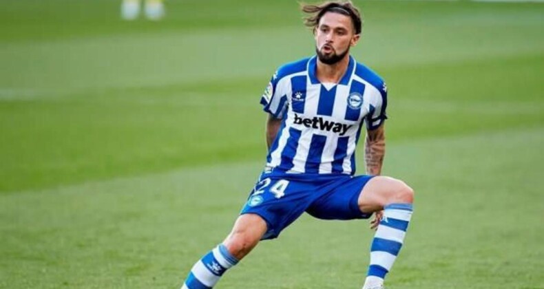 Eski Ünlü Futbolcu Müslüman Oldu! “Yaradan’a Dönmek Ne Büyük Nimet”