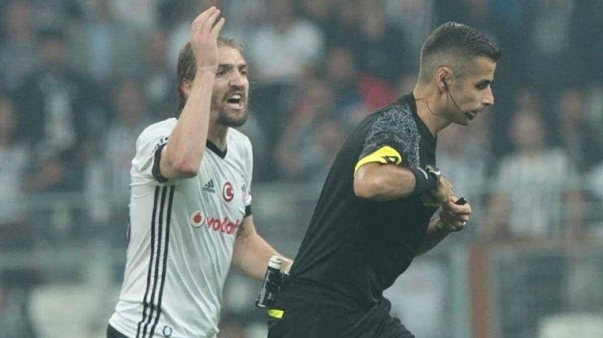 Icardi'den rakip tribünlere edep dışı hareket! 4 icardiden rakip tribunlere edep disi hareket 4 7M7MiaHd