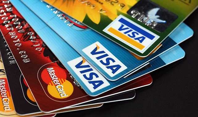 Üç Kamu Bankası Kredi Kartı Komisyonlarında İndirime Gidiyor
