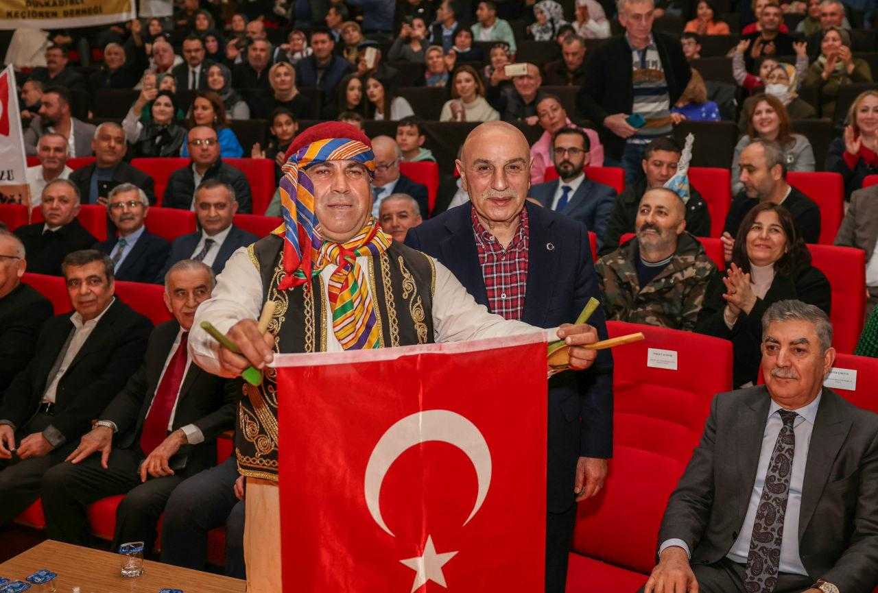 Turgut Altınok: Bütçesi 300 Milyar Liraydı, Ankara'ya Kalan Eser ve Hizmet Yok 2 turgut altinok butcesi 300 milyar liraydi ankaraya kalan eser ve hizmet yok 2 Tz1ASdEF