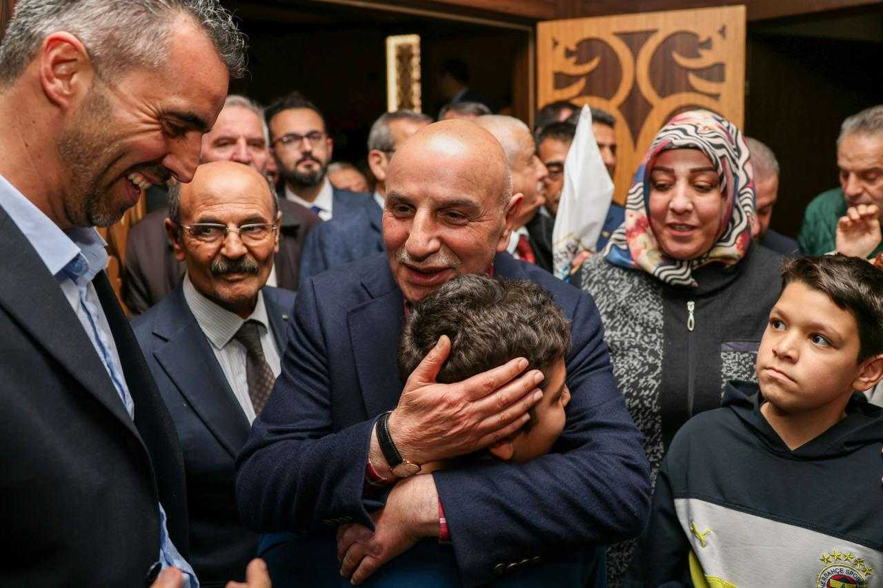 Turgut Altınok: Bütçesi 300 Milyar Liraydı, Ankara'ya Kalan Eser ve Hizmet Yok 3 turgut altinok butcesi 300 milyar liraydi ankaraya kalan eser ve hizmet yok 3 lOfDtQzA