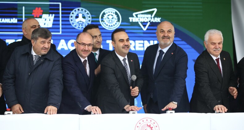 Bakan Kacır: Teknoloji Geliştirme Bölgelerini 22 Yılda 2’den 101’e Yükselttik!