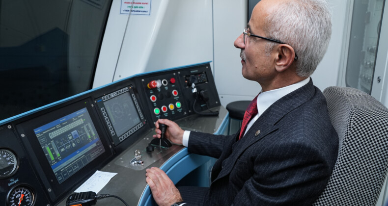 Bakan Uraloğlu Açıkladı! İstanbul’a 2 Ayda 4 Ayrı Metro Hattı