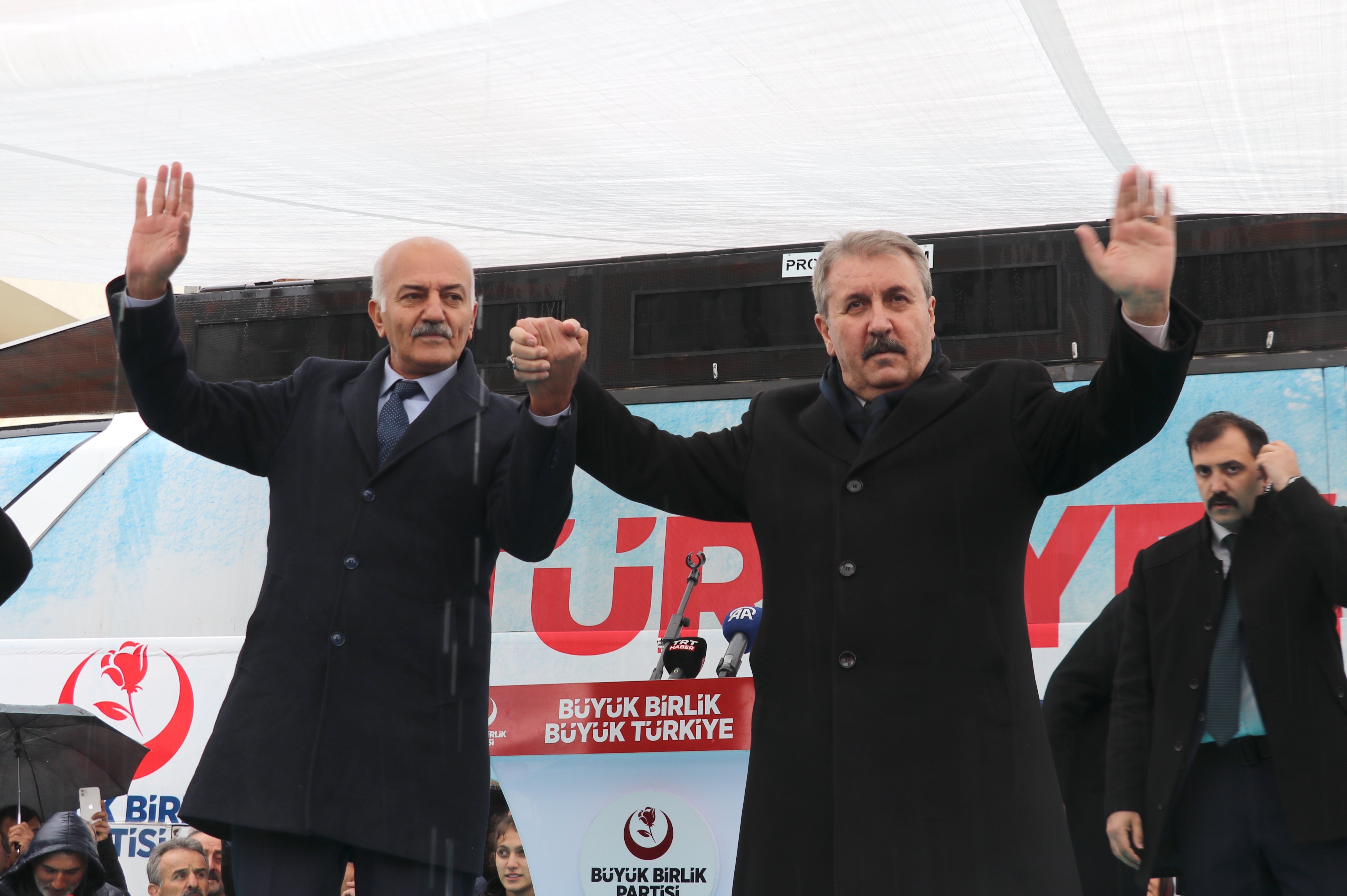 BBP Genel Başkanı Destici'den Yeniden Refah Partisi'ne Çağrı: "Kritik Şehirlerde Cumhur İttifakı'na Destek Verin" 3 AA 20240322 34066776 34066773 BBP GENEL BASKANI DESTICI ERZURUMDA KONUSTU