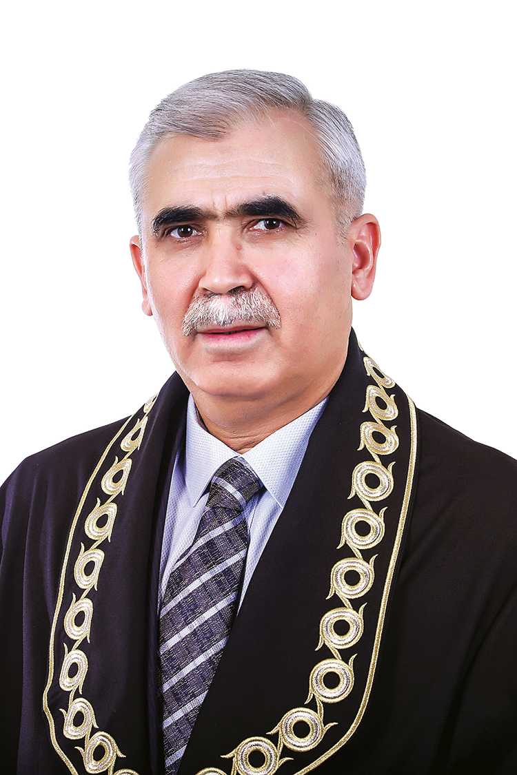 Kadir Özkaya, Anayasa Mahkemesi'nin Yeni Başkanı Oldu 1 Anayasa Mahkemesi Baskanligina Kadir Ozkaya secildi