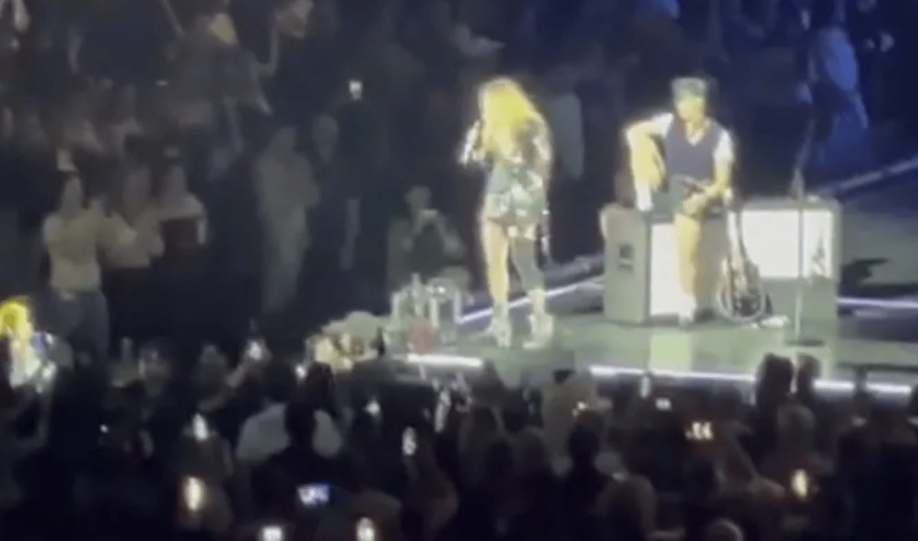 Madonna'nın Sahne Gafı Sosyal Medyayı Salladı! 2 Ekran goruntusu 2024 03 10 165117